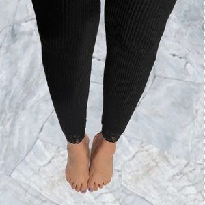 Sweater leggings